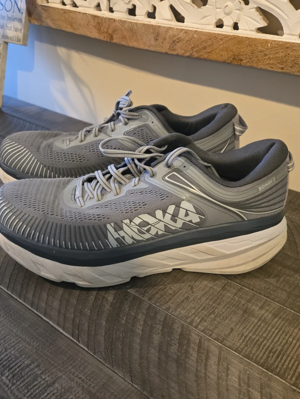Hoka One One Bondi 7 Size 9.5